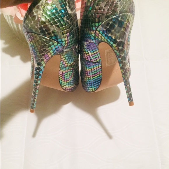 💥Last Pair!! New Bella Marie Pointy Toe Heels - Picture 4 of 8